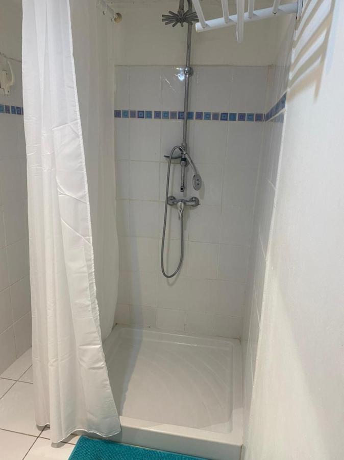 Location Bas De Maison Ξενοδοχείο Sainte-Anne  Εξωτερικό φωτογραφία
